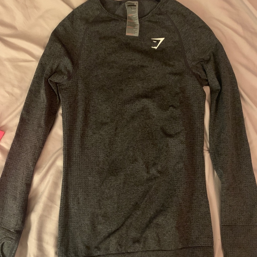 Long sleeve compressed top